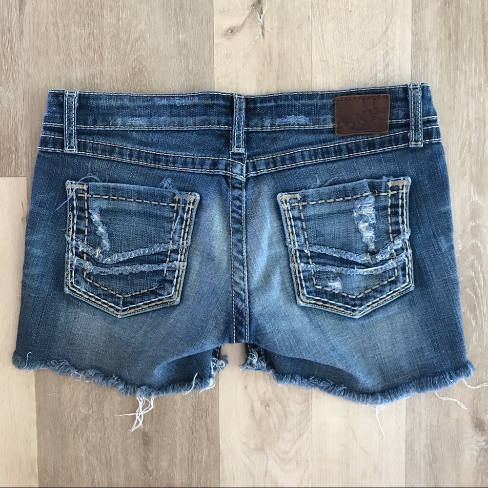 BKE Stella Stretch Cut Off Jean Shorts